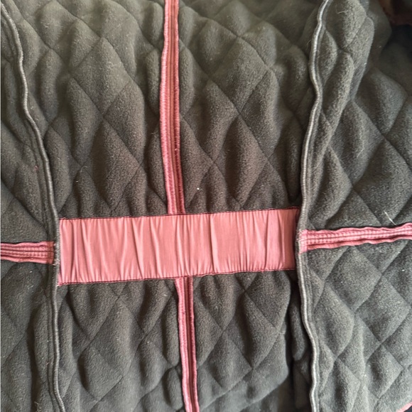 Barbour Quilted Burgundy Vest 6 - Picture 13 of 14